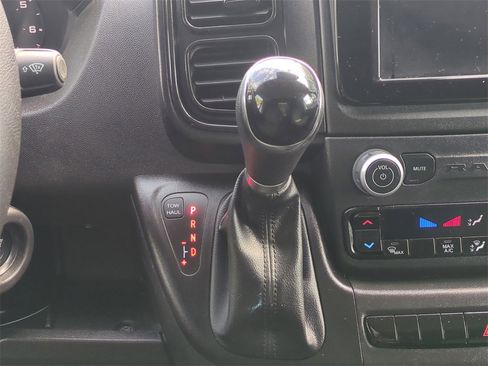 Used 2023 RAM ProMaster 2500 image 21