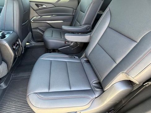 New 2026 Chevrolet Traverse Z71 w/ Enhanced Driving Package AWD/4WD image 15