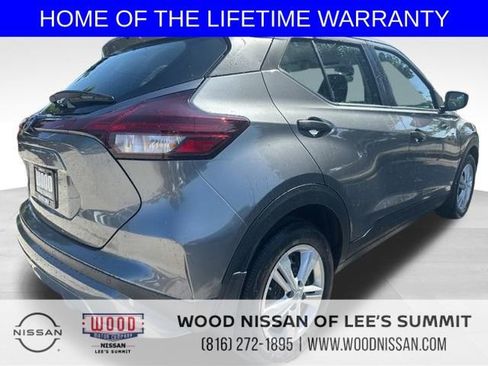 New 2025 Nissan Kicks Play S image 7