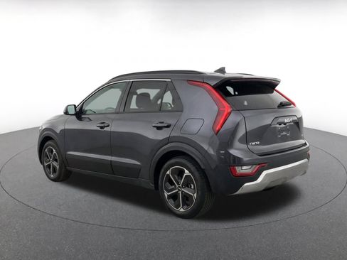 Used 2026 Kia Niro LX FWD image 6