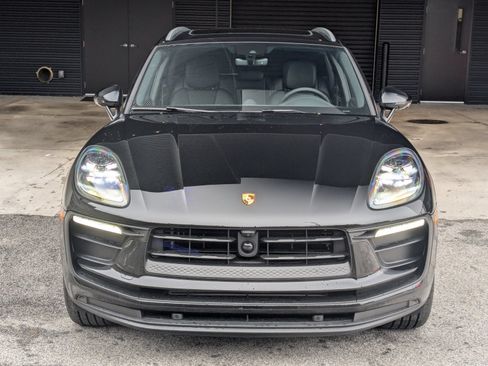 New 2026 Porsche Macan AWD/4WD image 6