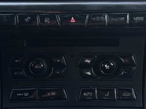 Used 2014 Jaguar XF 3.0 image 41