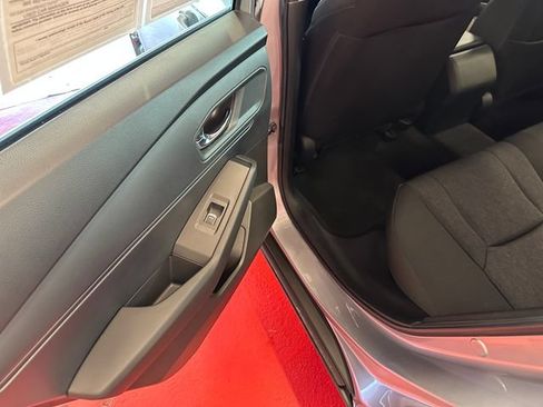 Used 2023 Honda Accord EX image 12