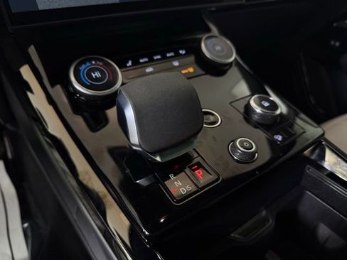 Certified 2023 Land Rover Range Rover Sport SE Dynamic image 35