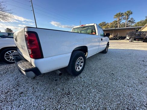 Used 2005 Chevrolet Silverado 1500 W/T RWD image 6