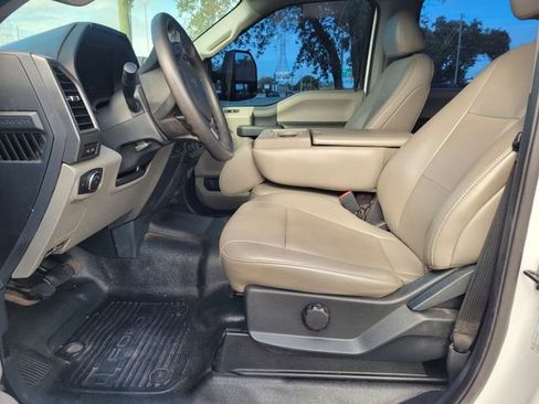 Used 2022 Ford F350 XL w/ Power Equipment Group image 12