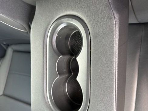 Used 2022 Volkswagen Atlas SE image 18