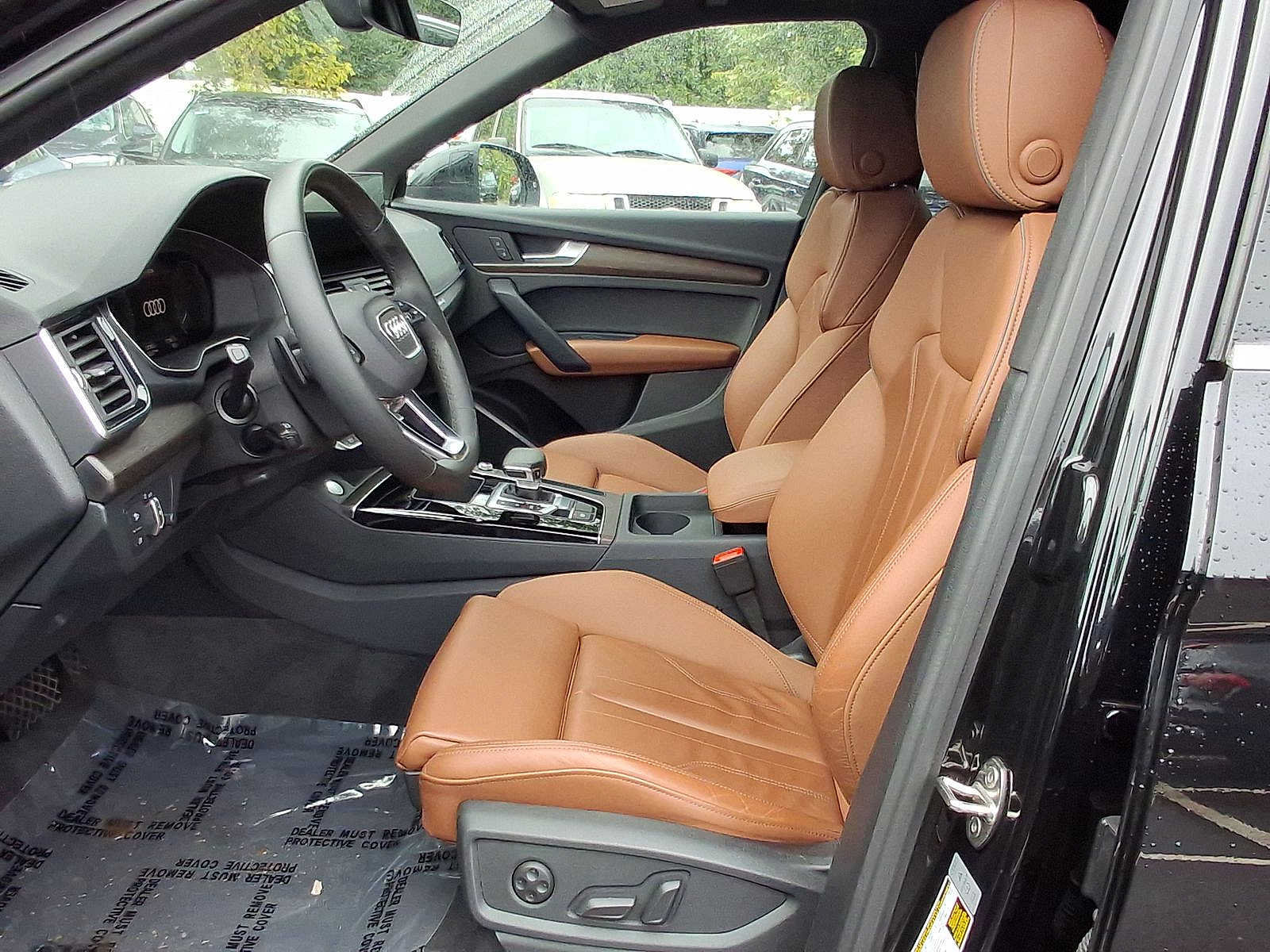 Used 2024 Audi Q5 e Premium w/ Convenience Package AWD/4WD image 17