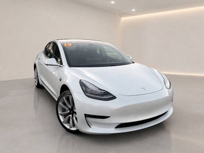 Used 2018 Tesla Model 3 Long Range