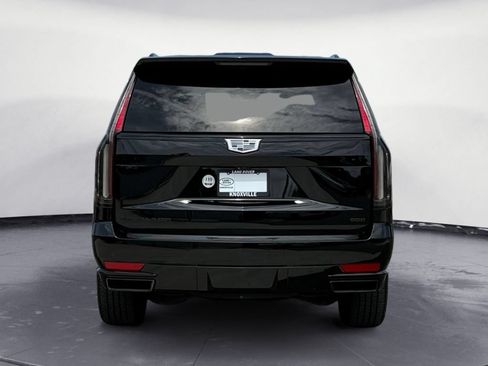 Used 2024 Cadillac Escalade Sport w/ LPO, ONYX Package AWD/4WD image 5