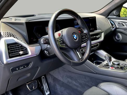 Used 2024 BMW XM AWD/4WD image 36