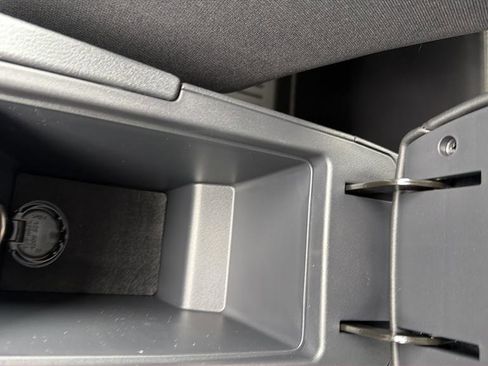 New 2026 Nissan Kicks SV w/ Charging Package FWD image 23