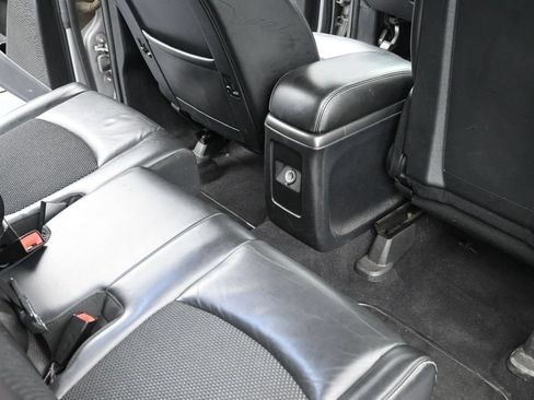 Used 2017 Dodge Journey Crossroad AWD/4WD image 10