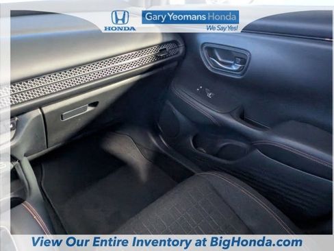 Certified 2024 Honda HR-V Sport image 16