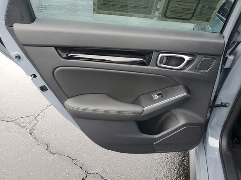 Used 2024 Honda Civic Sport Touring image 28