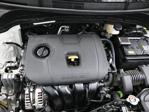 Used 2023 Kia Soul LX FWD image 16