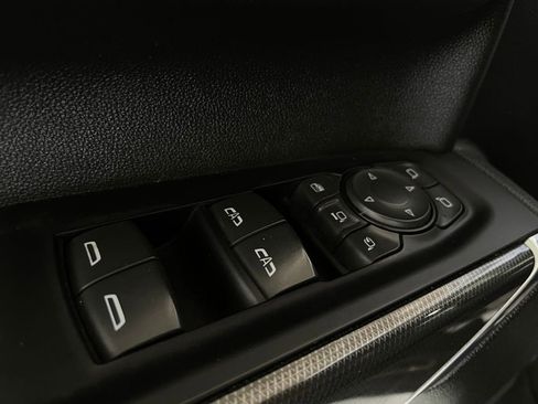 Used 2022 GMC Sierra 2500 AT4 w/ AT4 Premium Plus Package image 23