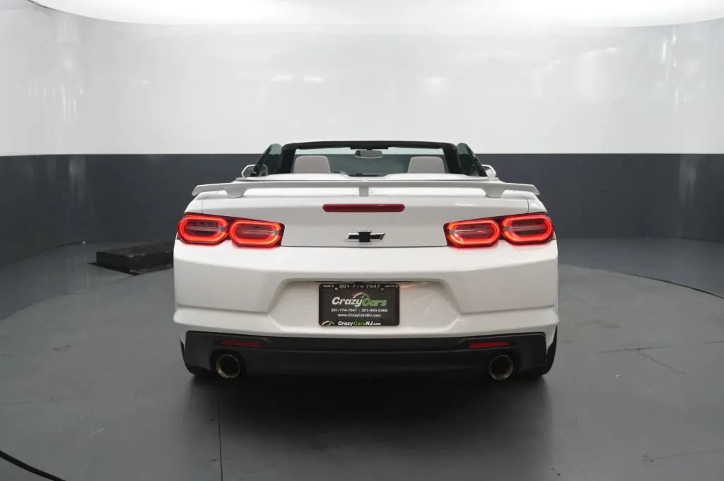 Used 2023 Chevrolet Camaro LT RWD image 4