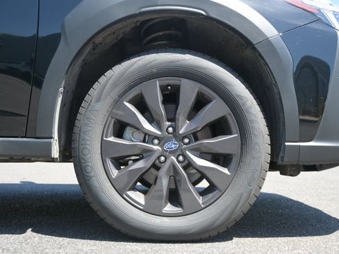 Certified 2025 Subaru Outback Onyx Edition AWD/4WD image 13