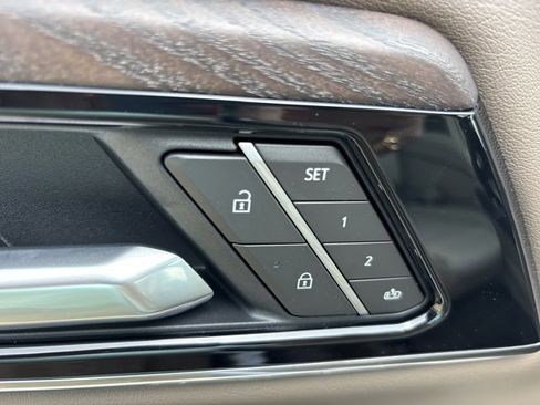 New 2026 GMC Yukon Denali w/ Sun & Power Step Package image 25