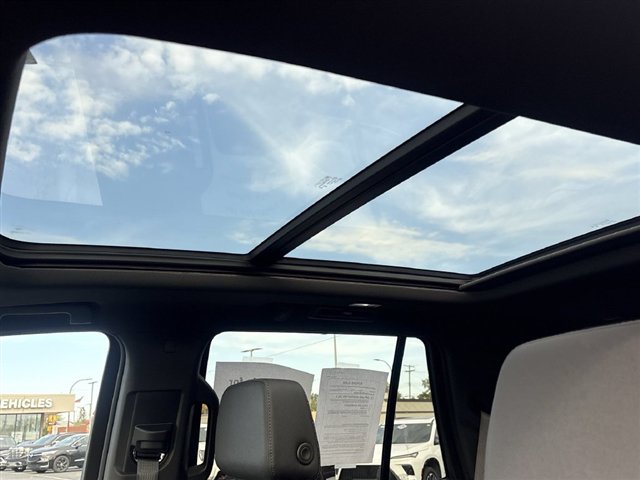 Certified 2023 Chevrolet Tahoe LT AWD/4WD image 19