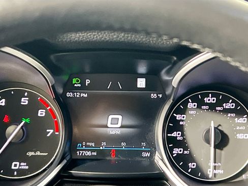 Used 2022 Alfa Romeo Stelvio Ti w/ Active Assist Plus Package image 23