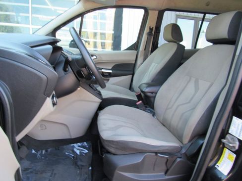 Used 2015 Ford Transit Connect XLT FWD image 4