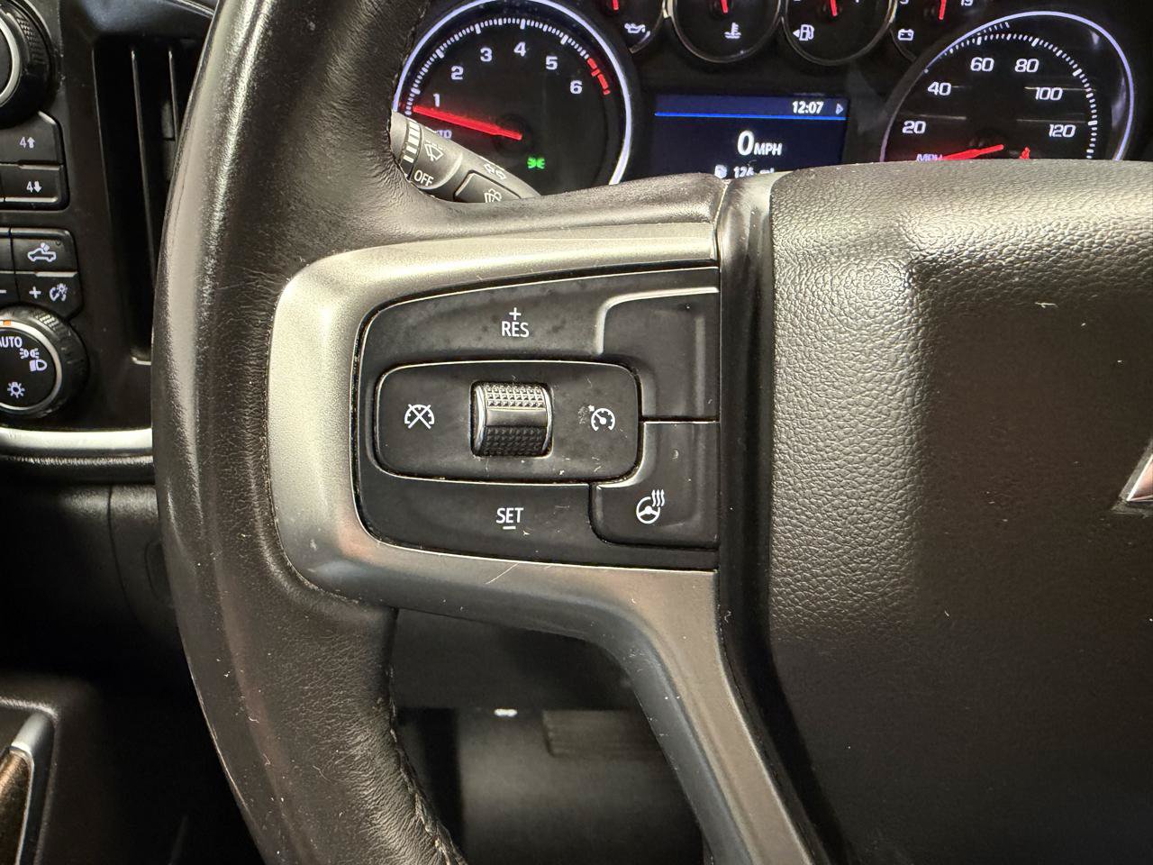 Used 2019 Chevrolet Silverado 1500 RST w/ All-Star Edition AWD/4WD image 28