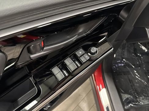 Used 2024 Toyota bZ4X Limited image 29