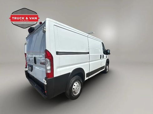 Used 2022 RAM ProMaster 2500 FWD image 5