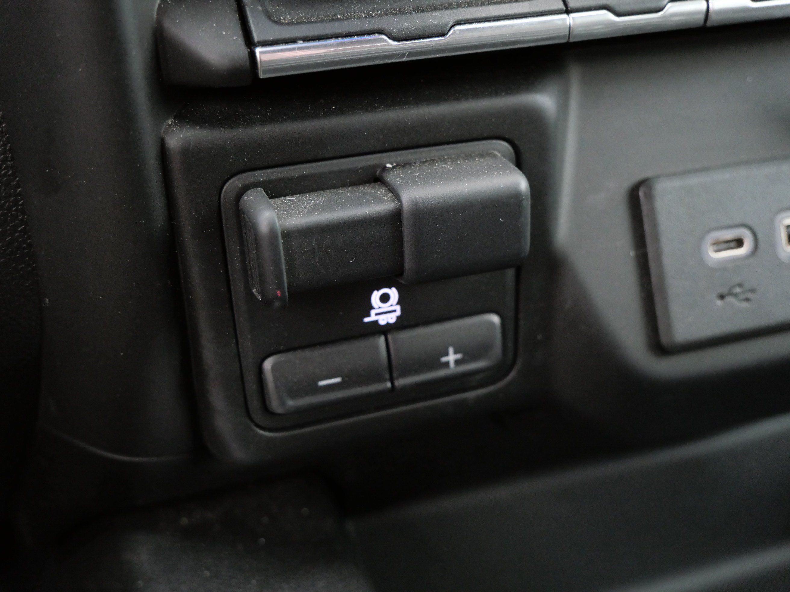 Used 2021 Chevrolet Silverado 1500 LT Trail Boss w/ Bed Protection Package AWD/4WD image 30