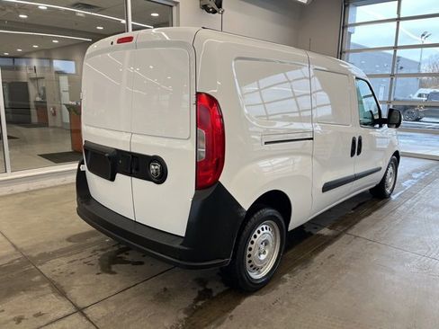 Used 2021 RAM ProMaster City Tradesman image 4