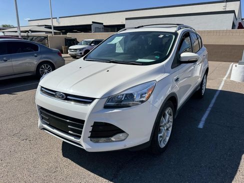 Used 2013 Ford Escape Titanium w/ Parking Technology Pkg FWD image 4