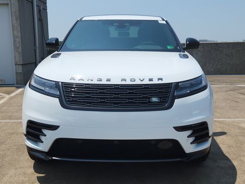 New 2026 Land Rover Range Rover Velar Dynamic SE image 8