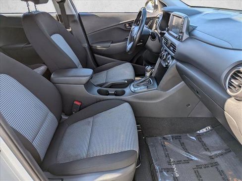 Used 2021 Hyundai Kona SEL image 20