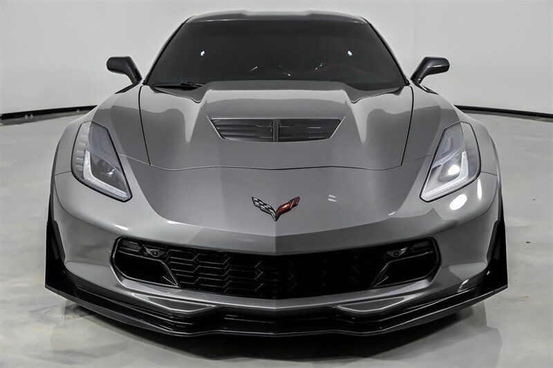 Used 2016 Chevrolet Corvette Z06 w/ 3LZ Preferred Equipment Group RWD image 4