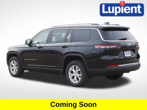Used 2023 Jeep Grand Cherokee L Limited w/ Luxury Tech Group II image 4