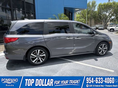Used 2024 Honda Odyssey Touring image 9