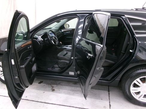 Used 2014 Cadillac SRX Luxury w/ Driver Awareness Package AWD/4WD image 12