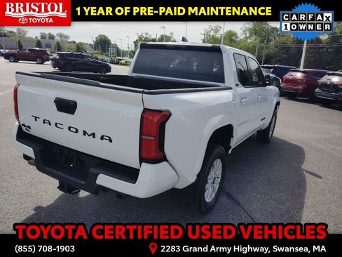 Certified 2024 Toyota Tacoma SR5 AWD/4WD image 10