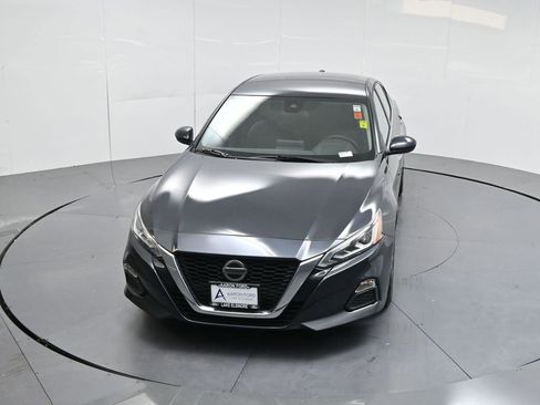 Used 2022 Nissan Altima 2.5 SV image 54