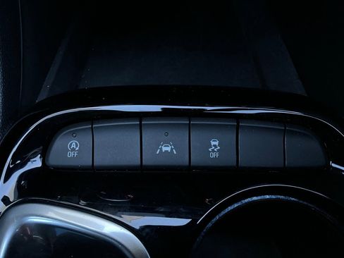 Used 2025 Buick Encore GX Preferred image 23