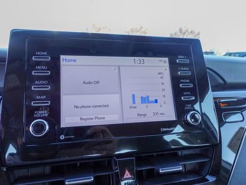 Certified 2021 Toyota Camry SE image 20