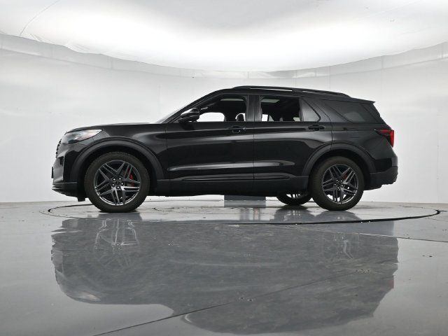 Certified 2026 Ford Explorer ST w/ Sun And Sound Package AWD/4WD image 41