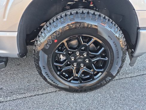 New 2025 Ford F150 XLT w/ Equipment Group 302A MID image 11