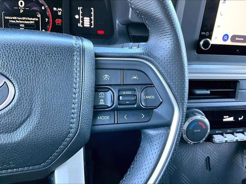 Certified 2025 Toyota 4Runner SR5 image 24