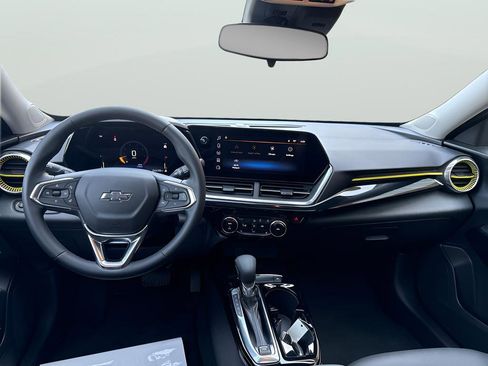 Used 2024 Chevrolet Trax ACTIV w/ Sunroof Package image 20