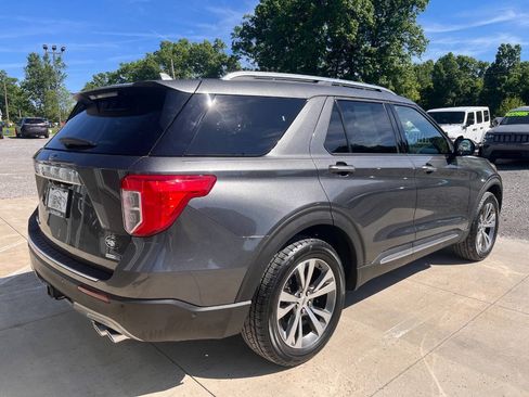 Used 2020 Ford Explorer Platinum w/ Premium Technology Package AWD/4WD image 15