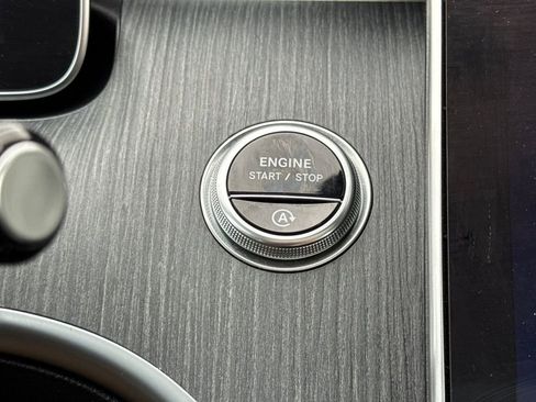 Used 2024 Mercedes-Benz C 300 C 300 image 25