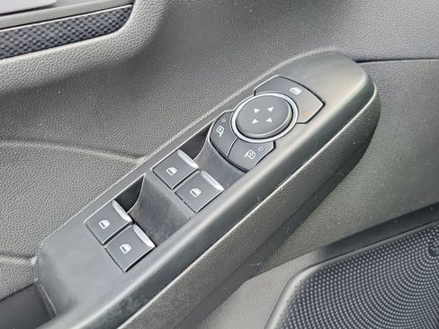 Used 2025 Ford Escape ST-Line FWD image 13